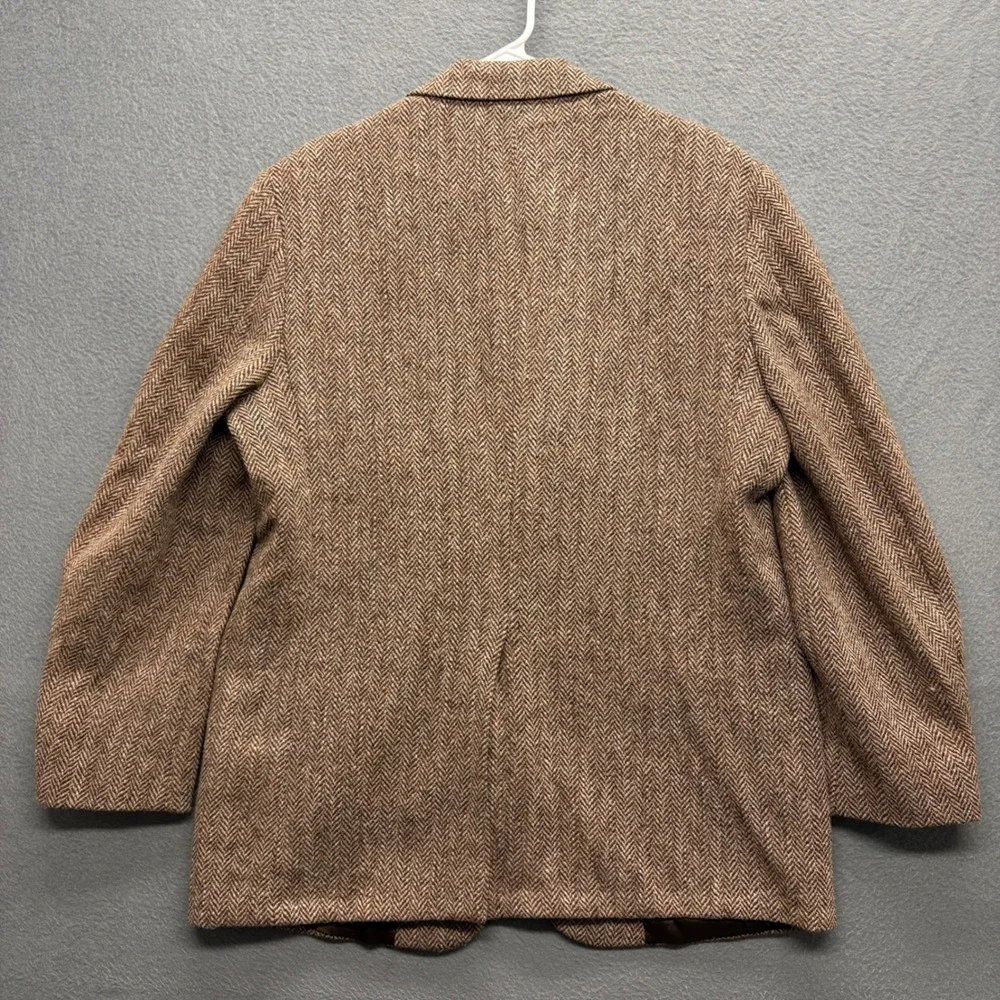 Harris Tweed Herringbone Wool Blazer Brown Mens 44R Sport Coat USA Vintage